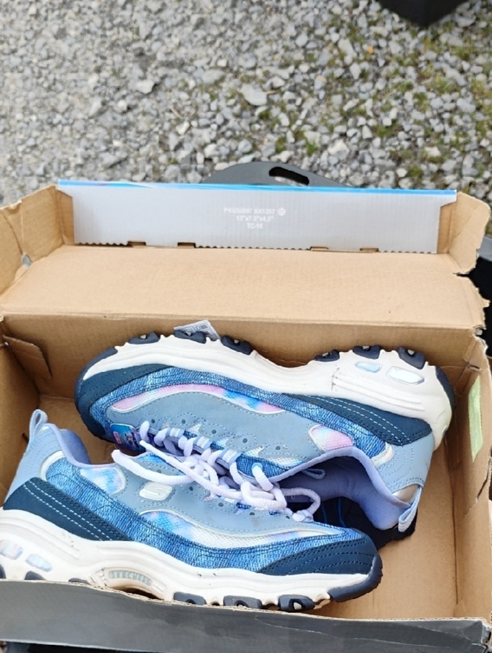 New Skechers Women's Blue and White Memory Foam Lace-Up Sneakers (D-55) - Picture 9 of 10